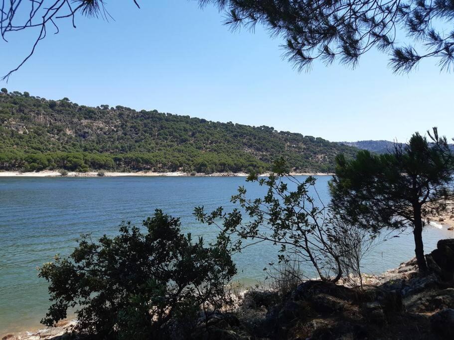 Acogedor Apartamento Con Bellas Vistas Al Embalse San Martin de Valdeiglesias Exterior photo